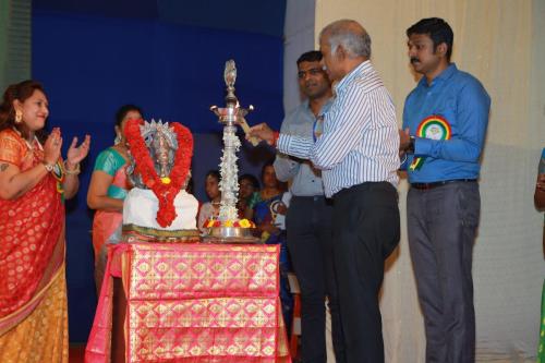 8th ANNUAL DAY